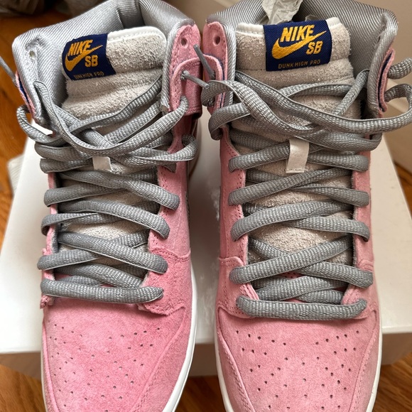 sb dunk high pro pink